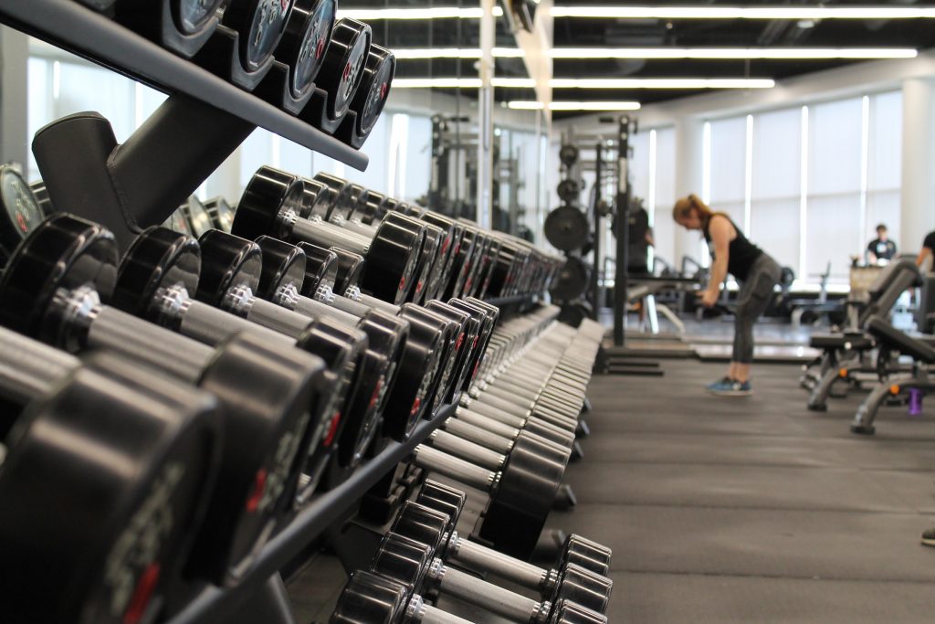 les-8-meilleurs-exercices-depaule-comme-recommande-par-ryan-5383568-2628918-jpg