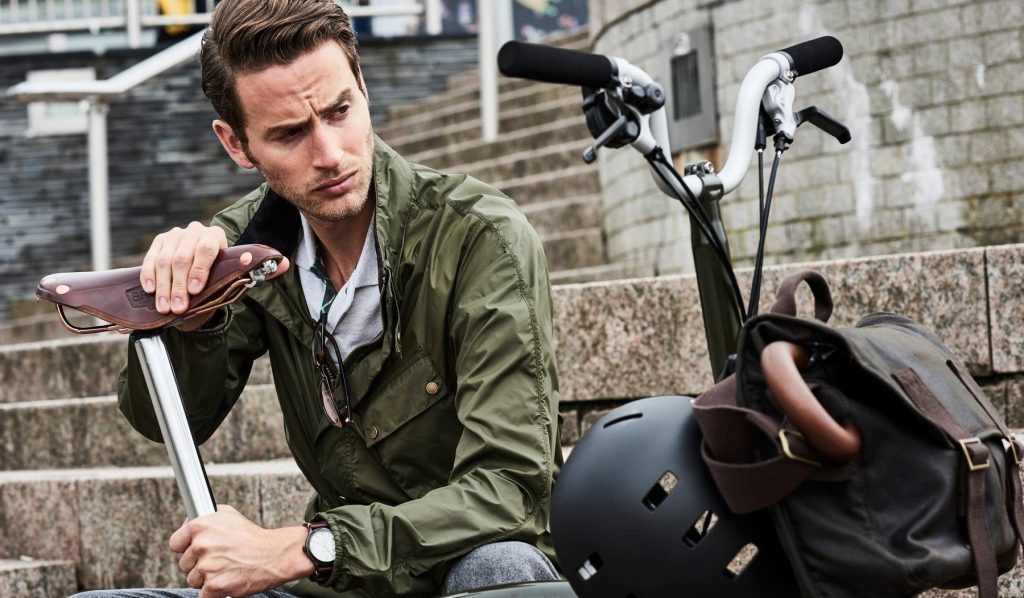 les-velos-les-plus-elegants-pour-hommes-en-2021-4801871-1190114-jpg