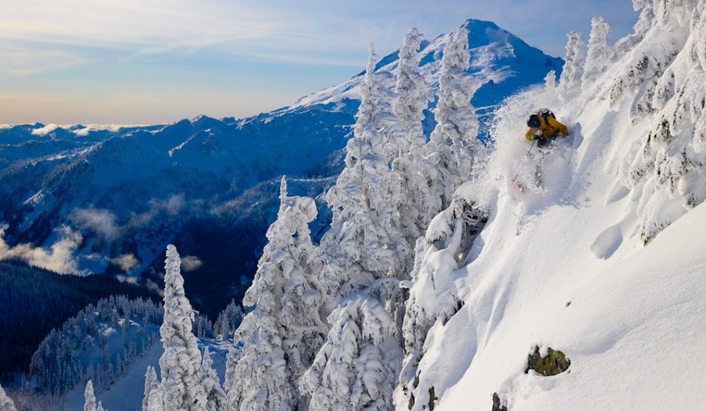 voici-a-quoi-ressemble-le-ski-8-pieds-de-neige-2851254-3473467-jpg